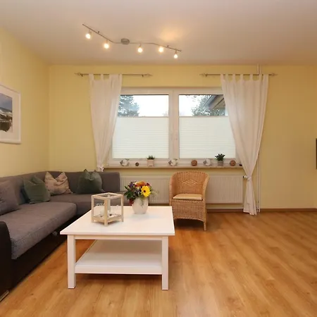 דירה Finja Strandnah In Cc צינוביץ